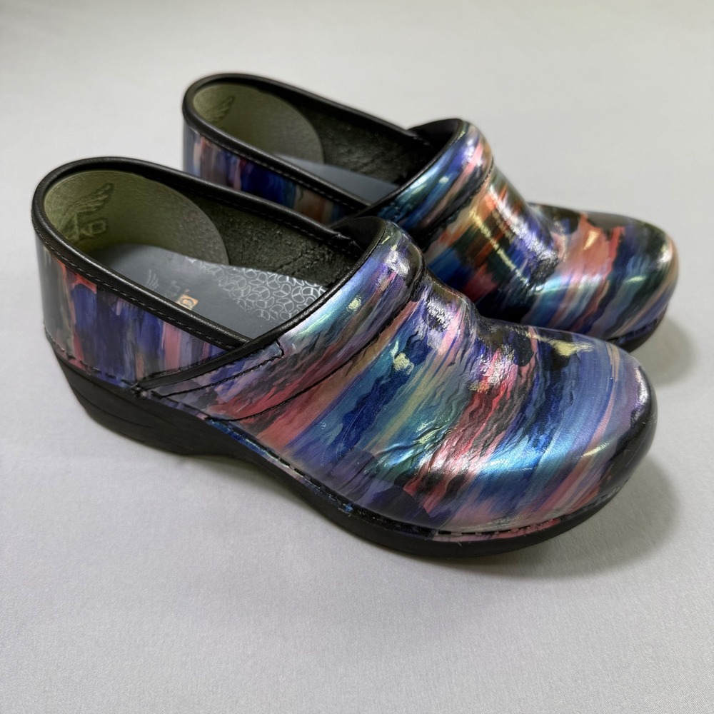 Dansko XP 2.0 Clogs Womens 36 Multicolor Iridescent‎ Brushstroke Patent Leather